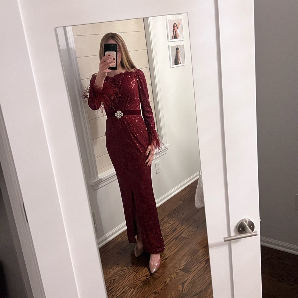 Elegant Burgundy Evening Gown